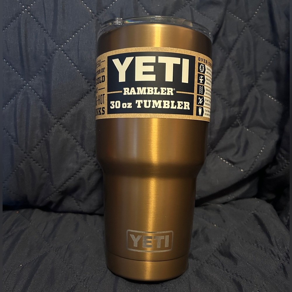 NWT Yeti Rambler 30 oz Tumbler, Copper (Elements Collection)